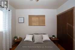 372 INCHIQUIN STREET | Thunder Bay Ontario | Slide Image Two