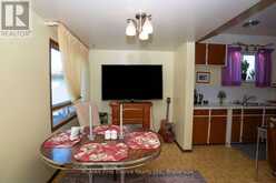 372 INCHIQUIN STREET | Thunder Bay Ontario | Slide Image Sixteen