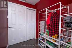 828 MCINTOSH STREET | Thunder Bay Ontario | Slide Image Thirty-seven
