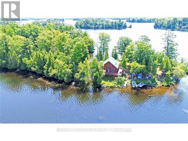 561 GRACEYS Central Frontenac Ontario, K0H 2P0 - 2 Bedrooms Waterfront Home For sale