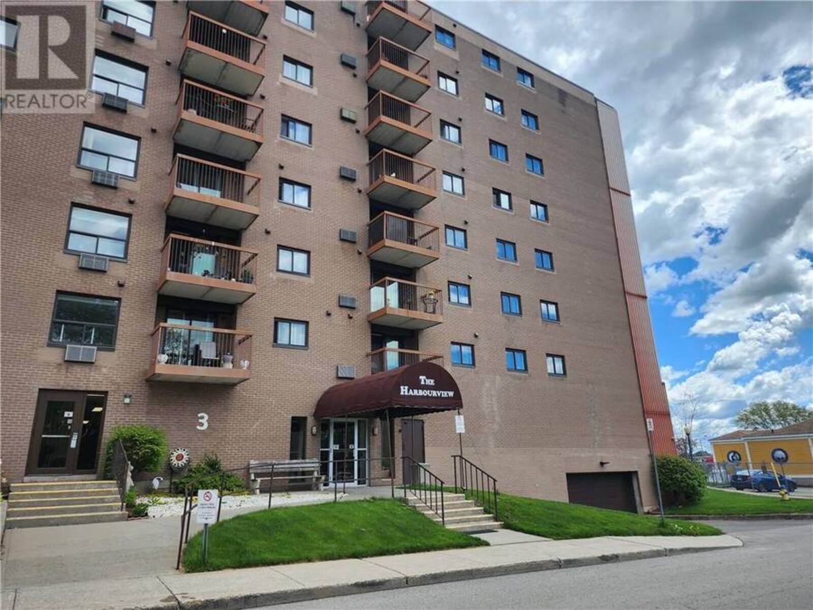 3 APPLE STREET UNIT#501, Brockville, Ontario K6V 4X5