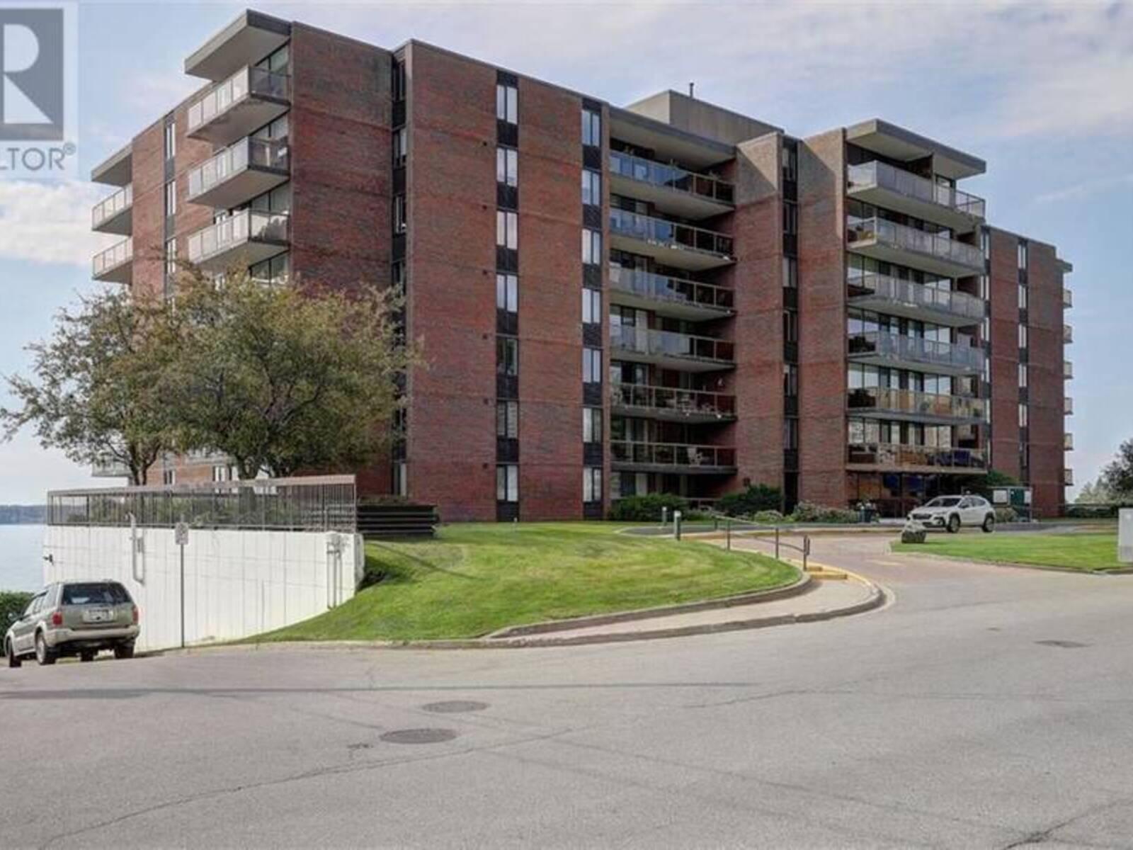 55 WATER STREET E UNIT#406, Brockville, Ontario K6V 1A3