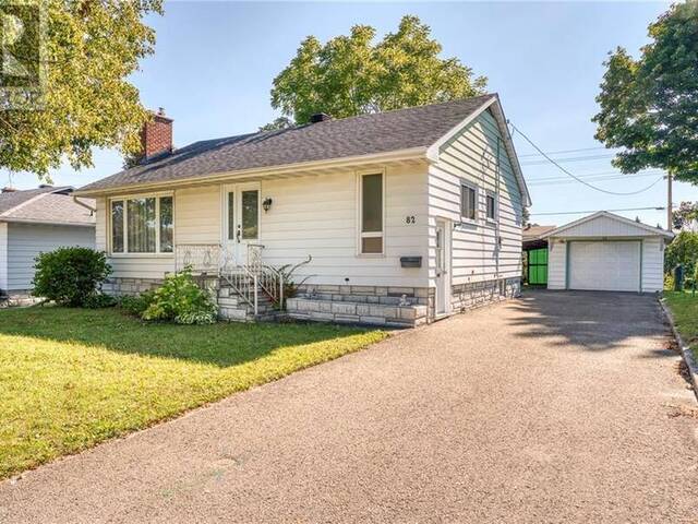 82 JASPER AVENUE Smiths Falls Ontario, K7A 4C9