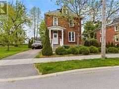 71 HIGH STREET Carleton Place Ontario, K7C 1W3