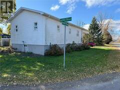 20 JUBILEE STREET Montague Ontario, K7A 2W8