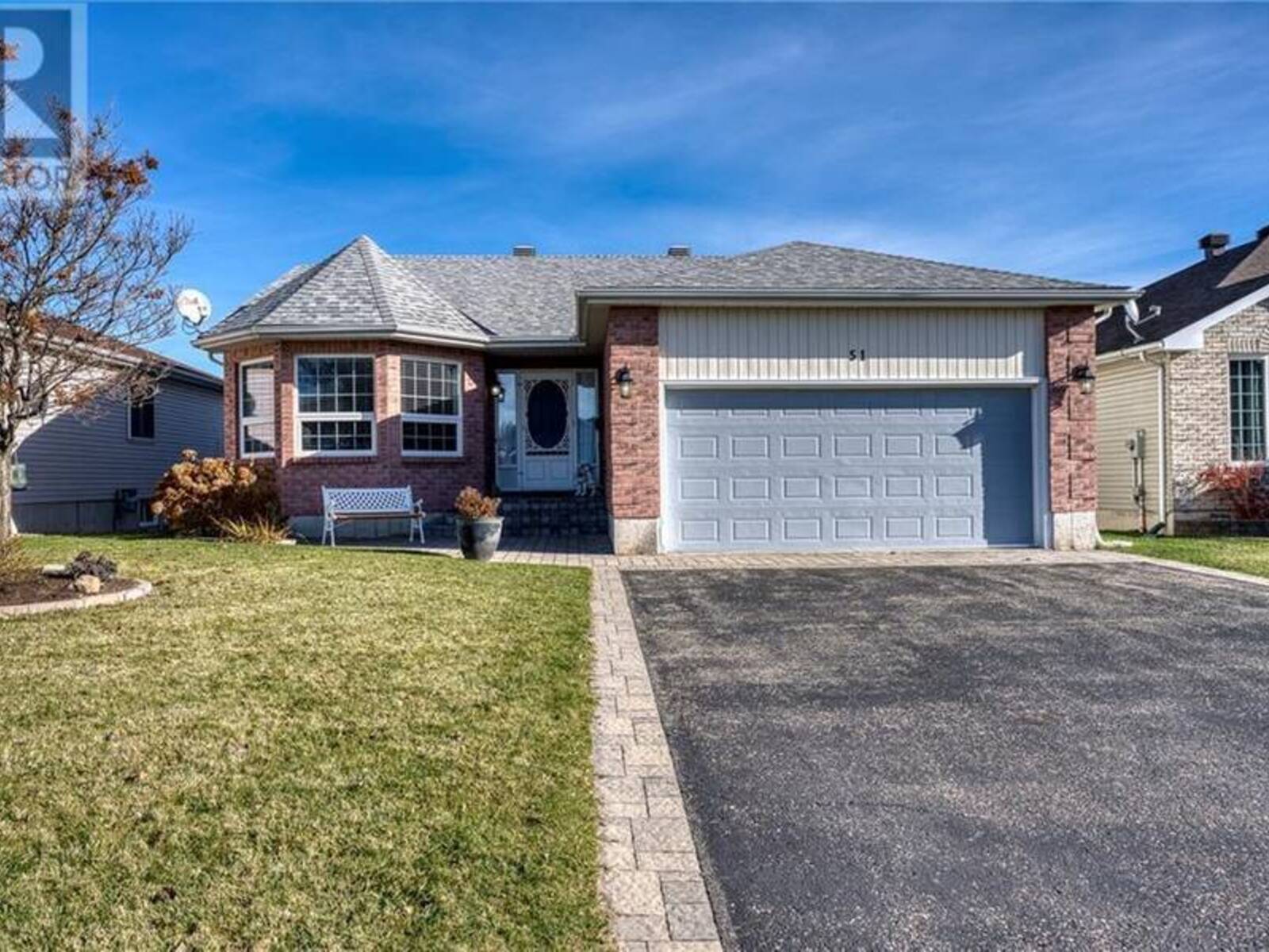 51 DECARIA BOULEVARD, Perth, Ontario K7H 3R3