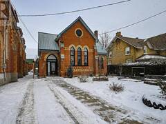 42 WILLIAM STREET W Smiths Falls Ontario, K7A 1N3