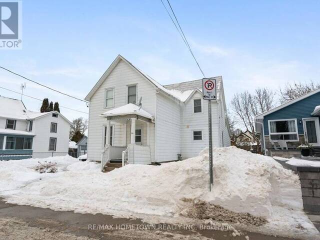 58 ABBOTT STREET Brockville Ontario, K6V 4A6 - 5 Bedrooms Home For Sale