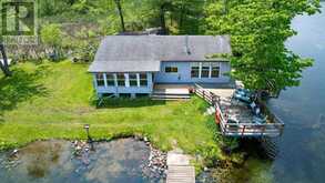 832 KLON LANE | Leeds and the Thousand Islands Ontario | Slide Image Two