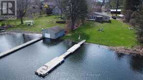 70 KERRY POINT ROAD | Leeds and the Thousand Islands Ontario | Slide Image Three