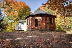 24 BRIAR HILL ROAD | Leeds and the Thousand Islands Ontario | Slide Image Sixteen