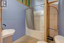 24 BRIAR HILL ROAD | Leeds and the Thousand Islands Ontario | Slide Image Nine