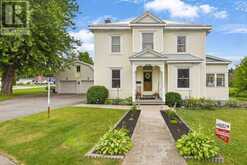 9101 COUNTY 15 ROAD | Augusta Ontario | Slide Image Three