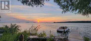 8 ST. FRANCIS ISLAND | South Glengarry Ontario | Slide Image Two