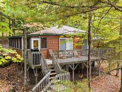 120 UPPER LAKE LANE Central Frontenac Ontario, K0H 1T0
