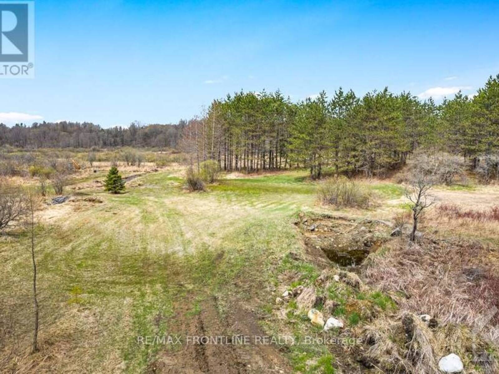 470 11TH LINE S SHERBROOKE ROAD, Tay Valley, Ontario K0H 2B0