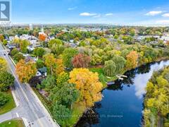 21 CRAIG STREET Perth Ontario, K7H 1X8