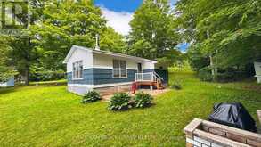 94 GRAHAM LAKE ROAD | Mallorytown Ontario | Slide Image Four