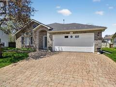 24 REGENCY PLACE Brockville Ontario, K6V 7M5