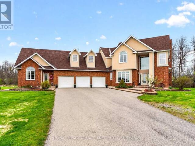 3560/3562 WEIR ROAD Edwardsburgh-Cardinal Ontario, K0E 1X0 - Multi-family Home For Sale