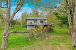 395 TAR ISLAND | Leeds and the Thousand Islands Ontario | Slide Image Nine