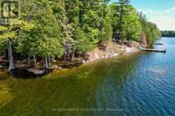 32 BUCK ISLAND | Leeds and the Thousand Islands Ontario | Slide Image Three
