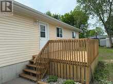 72 ST LAWRENCE STREET | Morrisburg Ontario | Slide Image Four