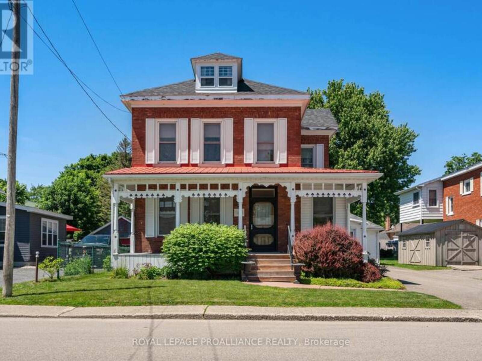 568 JAMES STREET W, Prescott, Ontario K0E 1T0