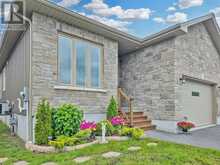 8 BILLINGS AVENUE W | Iroquois Ontario | Slide Image Two