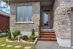 8 BILLINGS AVENUE W | Iroquois Ontario | Slide Image Four