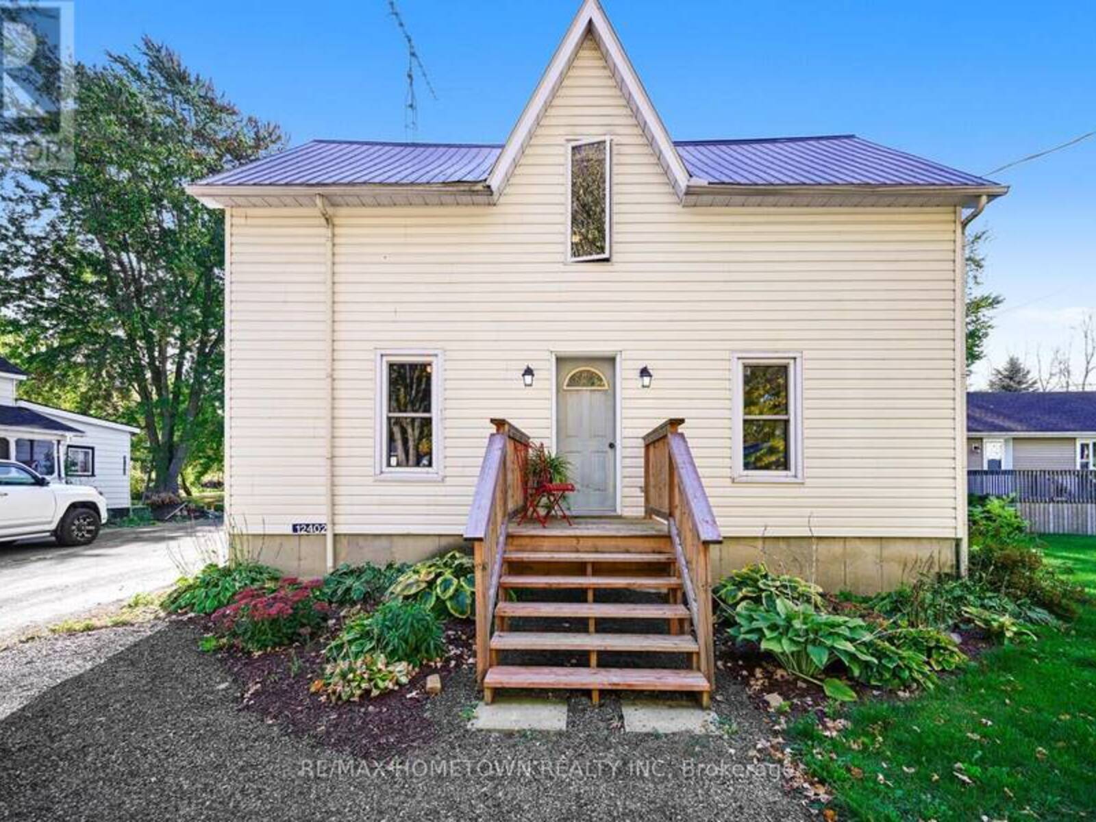 12402 COUNTY ROAD 18 ROAD, South Dundas, Ontario K0C 2H0