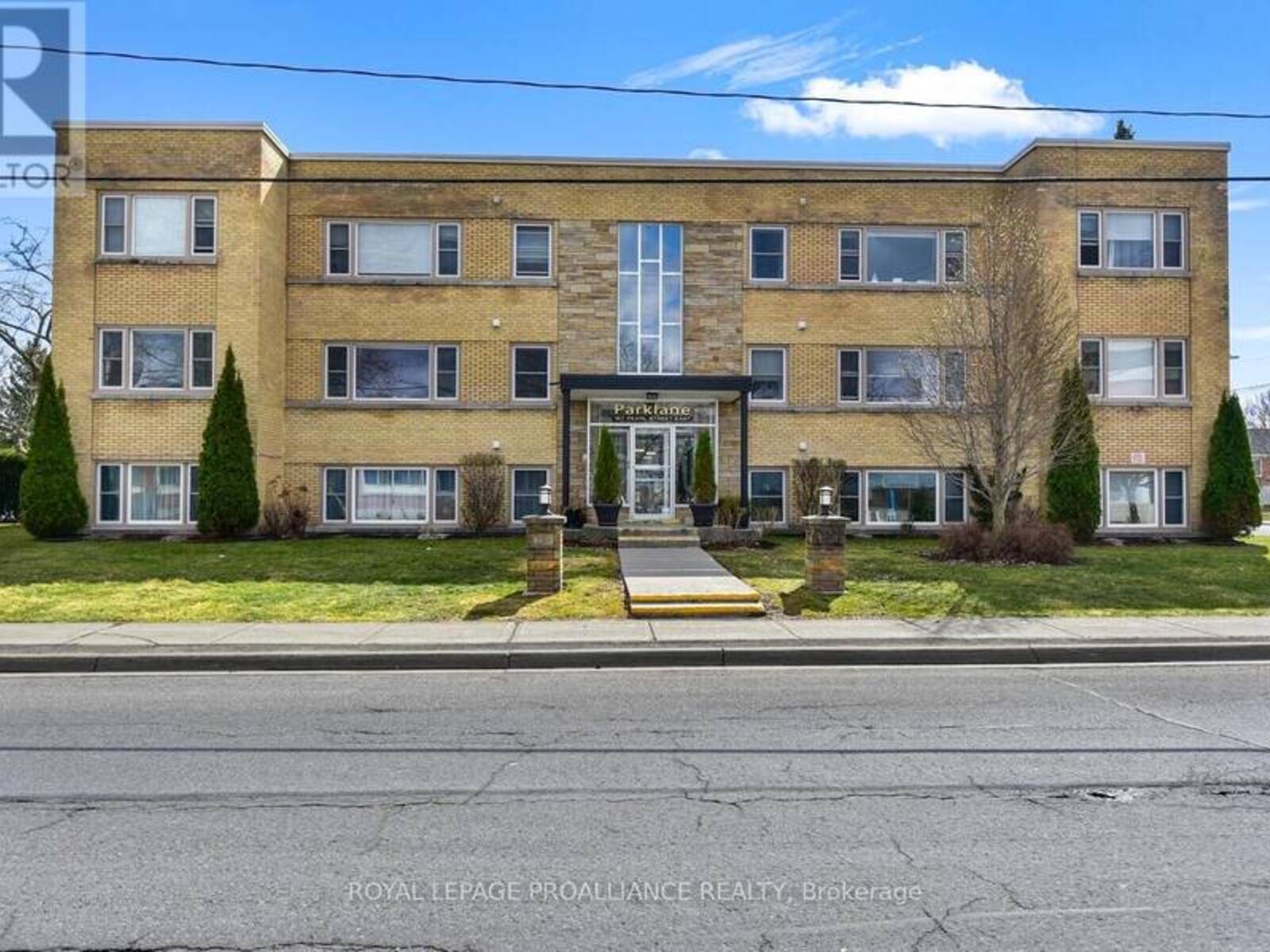 11 - 167 PEARL STREET E, Brockville, Ontario K6V 1R5