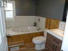 24 BROUSE DRIVE | Iroquois Ontario | Slide Image Seventeen