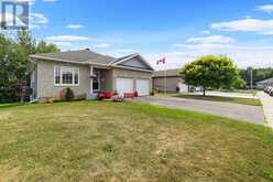 42 CODE CRESCENT | Smiths Falls Ontario | Slide Image Twenty-nine