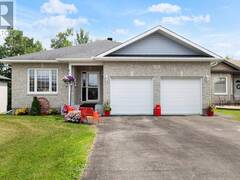 42 CODE CRESCENT Smiths Falls Ontario, K7A 0A9