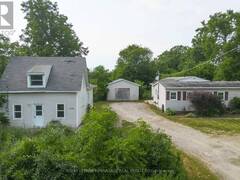 110/112 LORNE STREET Smiths Falls Ontario, K7A 3L1