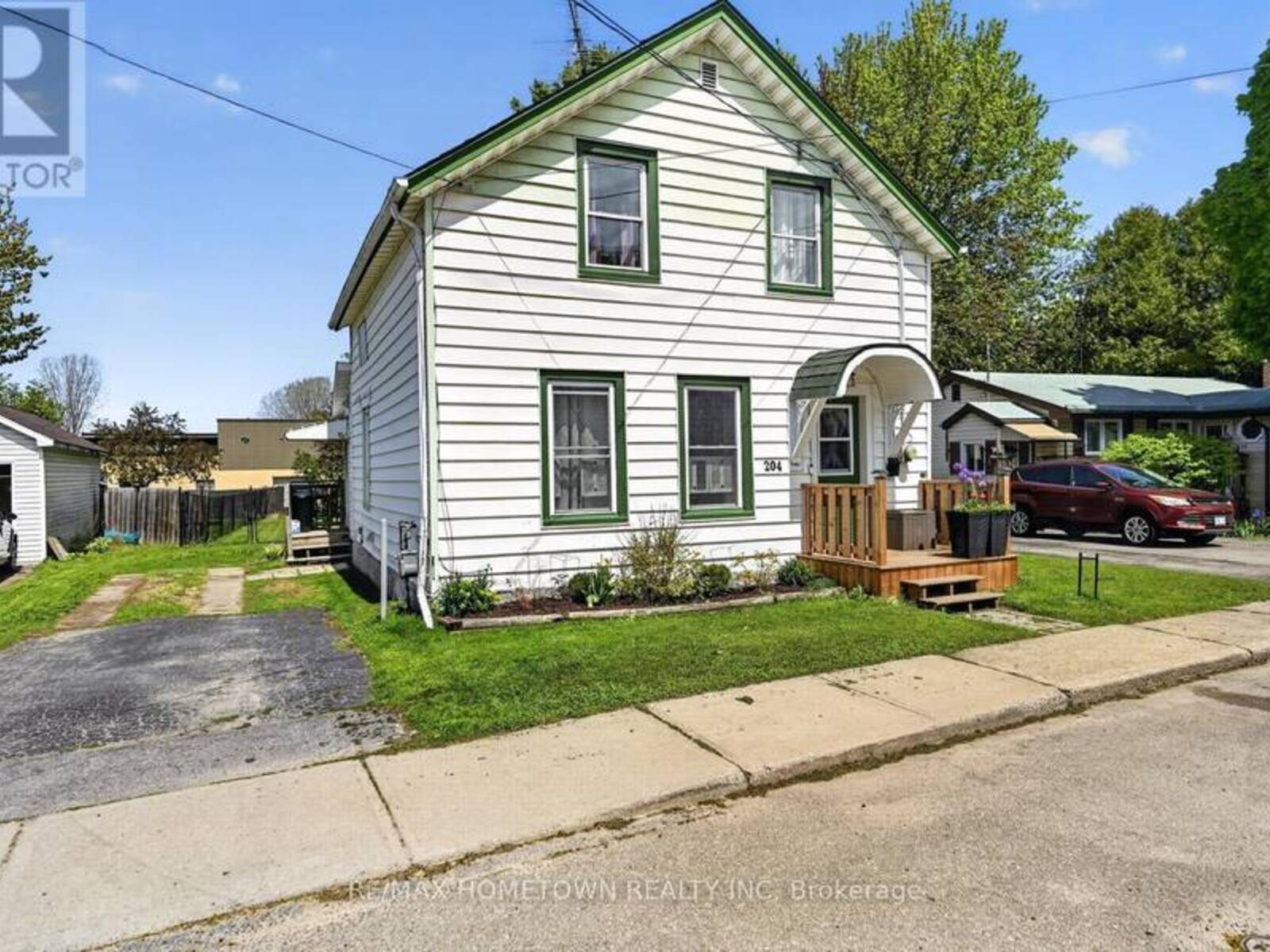 204 WOOD STREET E, Prescott, Ontario K0E 1T0