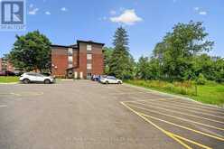 16 - 14 CHARLOTTE PLACE | Brockville Ontario | Slide Image Twenty-one