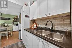 16 - 14 CHARLOTTE PLACE | Brockville Ontario | Slide Image Eight