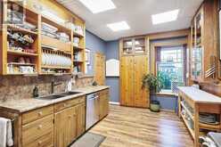408 EAST STREET | Prescott Ontario | Slide Image Ten