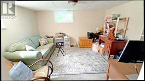 2303 JAMES CRAIG STREET | Ottawa Ontario | Slide Image Seventeen
