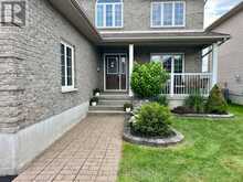 1004 CRESTWOOD DRIVE | Brockville Ontario | Slide Image Four