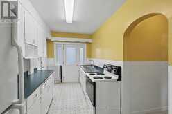 2 GLADSTONE AVENUE | Smiths Falls Ontario | Slide Image Sixteen