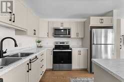 31 WHITCOMB CRESCENT | Smiths Falls Ontario | Slide Image Thirteen