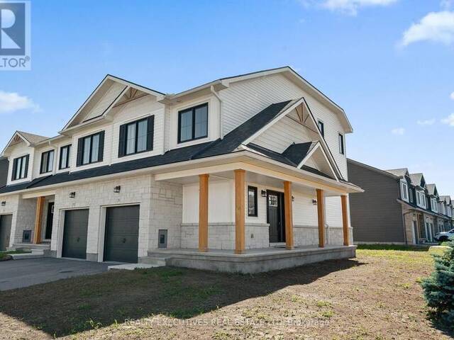 31 WHITCOMB CRESCENT Smiths Falls Ontario, K7A 0C1 - 3 Bedrooms Home For Sale