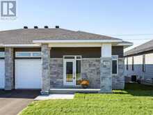 1086 MOORE STREET | Brockville Ontario | Slide Image One