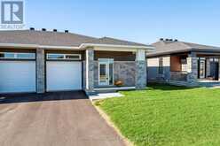 1086 MOORE STREET | Brockville Ontario | Slide Image Three