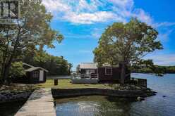 1 BLACK CAT ISLAND | Leeds and the Thousand Islands Ontario | Slide Image Twenty-seven