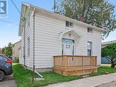 26 NORTH STREET Perth Ontario, K7H 2S7