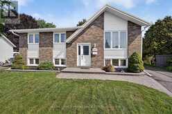 1305 BROCKMOUNT PLACE | Brockville Ontario | Slide Image One
